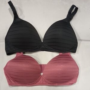 Warner's Wireless T-shirt Black Bras